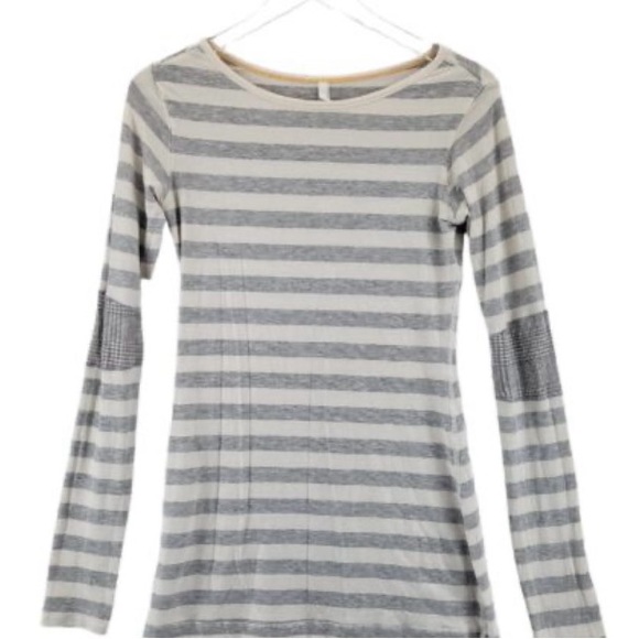 lululemon athletica Tops - Lululemon | Devotion Long Sleeve Classic Stripe White & Gray Size 4